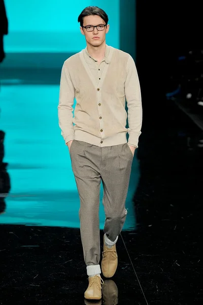 Look 20
